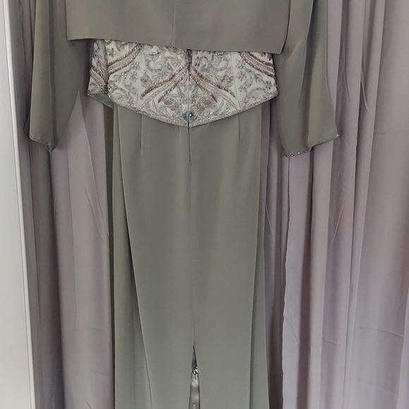 Montage Mon Cheri Beaded Corset Top A-Line Formal Dress With Jacket Size 6 - Picture 5 of 10